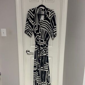 H&M Black and White Abstract Maxi Dress